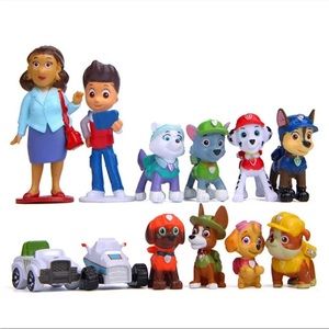 🐾New🐾Paw Patrol Action Figures 12 piece set🐾